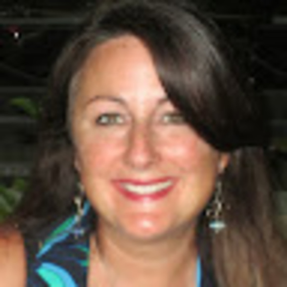 Meet your Posher, Yvonne - Picture 1 of 1